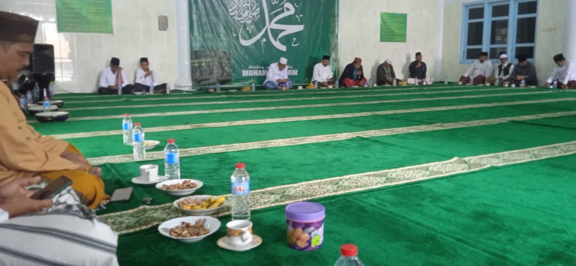 Pererat Tali Silaturahmi, Yayasan Ponpes Fadhilatul Qur’an Kabupaten Sampang Gelar Halal Bihalal