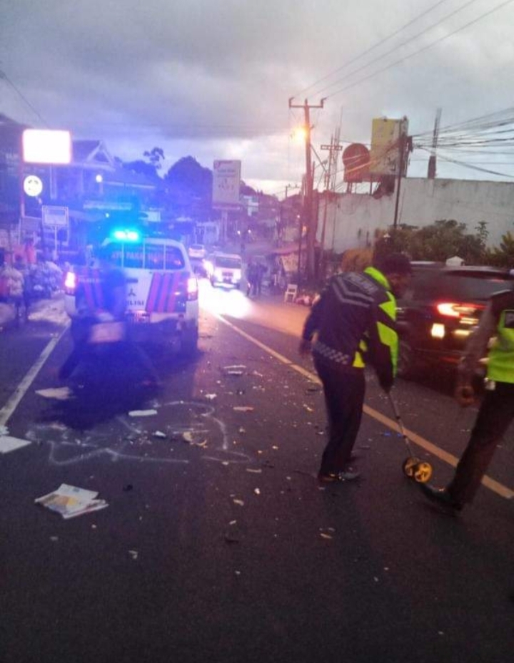 Minibus Serudug 3 Sepedah Motor di Bogor, 2 Korban Meninggal Dunia