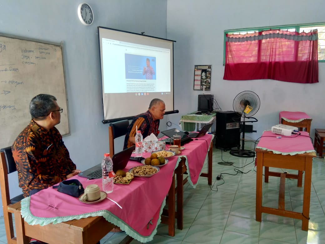 IHT Kurikulum Merdeka, Pengawas SMP Diponegoro: Maksimalkan Potensi Informatika Sekolah