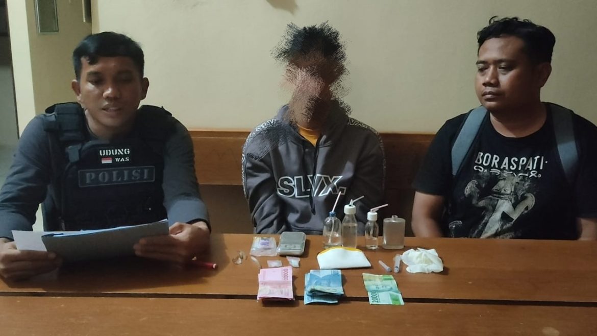 Lagi-lagi..! Polsek Montallat Berhasil Ringkus Pelaku Tindak Pidana Narkotika Jenis Sabu Lintas Provinsi