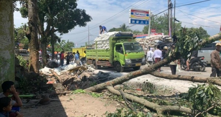 Kecelakaan Maut di Bangbayang Cianjur! Lima Orang Tewas