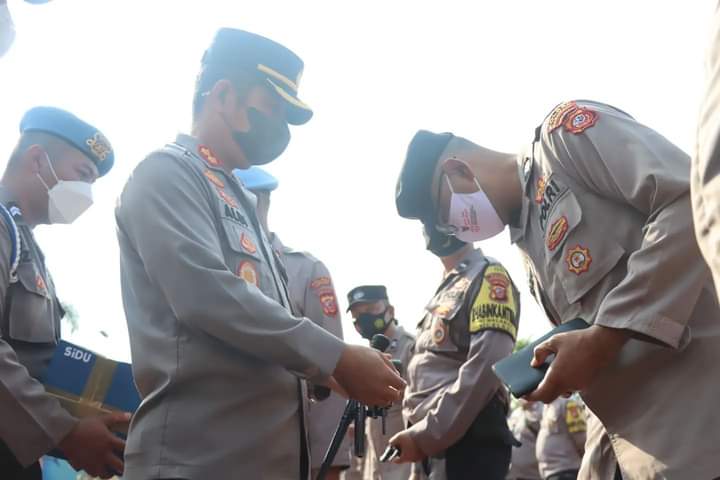 Antisipasi Penyalahgunaan, Kapolres Karawang cek Senpi Dinas Anggota