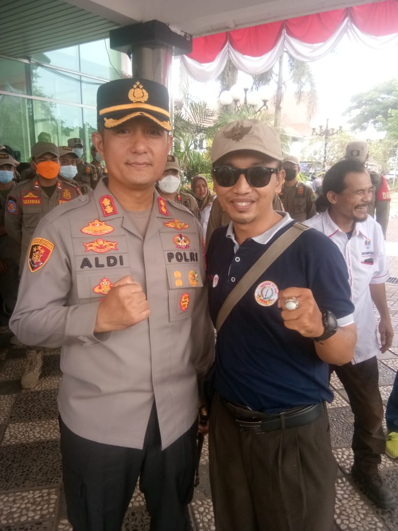 Kasus Dugaan Penganiayaan Jurnalis, Pemred Brigade TC2020 Pers Karawang Meminta Jabatan Oknum ASN Segera Dicopot