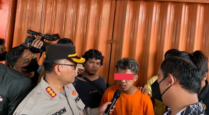 Sempat Buron Terduga Pembunuh Waria di Salon Bekasi Berhasil Diringkus Polisi, Ini Motifnya