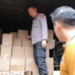 Polisi Grebek Gudang Miras di Rancaekek Bandung, Ribuan Botol Siap Jual Disita dan 1 Orang Turut Diamankan