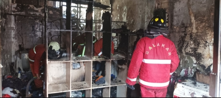 Toko Laundry di Medan Satria Bekasi Terbakar, Kerugian Ditaksir Puluhan Juta