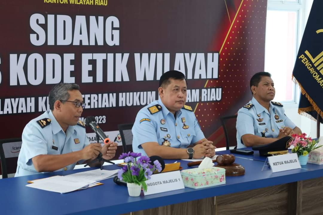 Kepala Divisi Pemasyarakatan Pimpin Sidang Majelis Kode Etik Wilayah Pada Kantor Wilayah Kemenkumham Riau