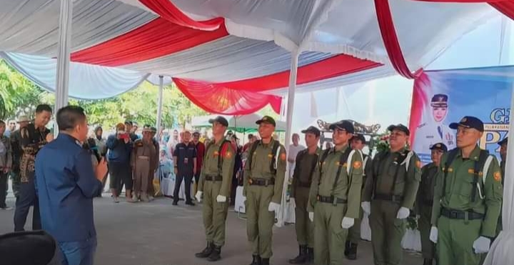 Pemkab Karawang Daftarkan 3.090 Linmas Jaminan Kerja (JKK) dan Kematian (JKM)