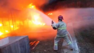Kebakaran Pabrik pengolahan Kelapa di Ciamis
