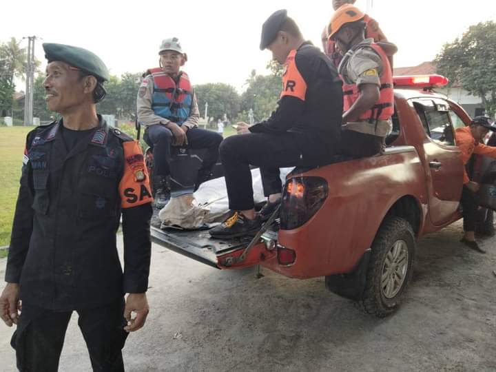 Pemuda yang Tenggelam saat Cuci Jeroan Hewan Kurban di Sungai Citarum Bekasi, Ditemukan Meninggal