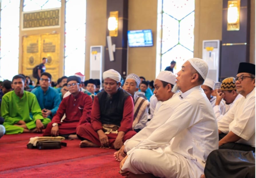 Kebahagian Siswa SMP dan SMA se-Kota Dumai Penguatan Program Pelajar Ber adab Di Masjid Dumai Islamic Center (DIC)