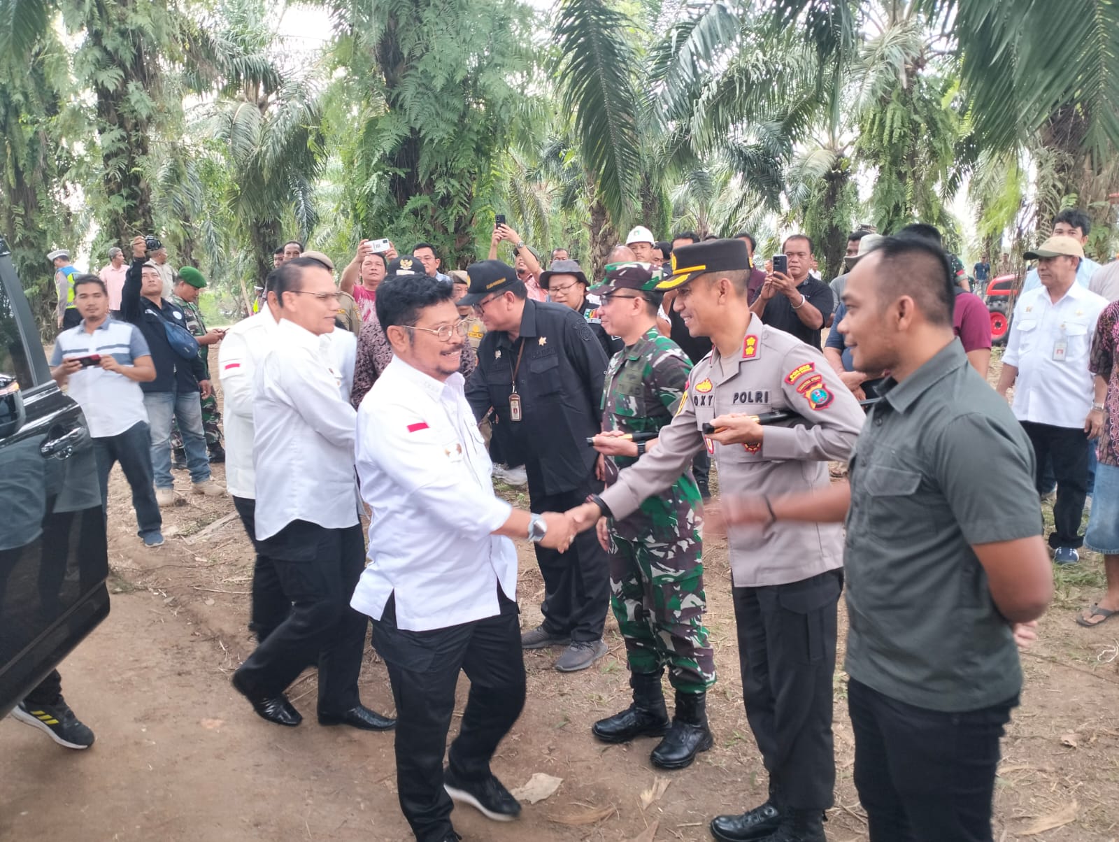 Kapolres Bersama Bupati Sergai Sambut Kunjungan Menteri Pertanian RI