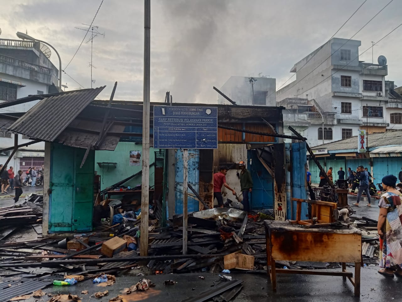 Belasan Kios Pajak Mini Kota Tebing Tinggi Hangus Terbakar