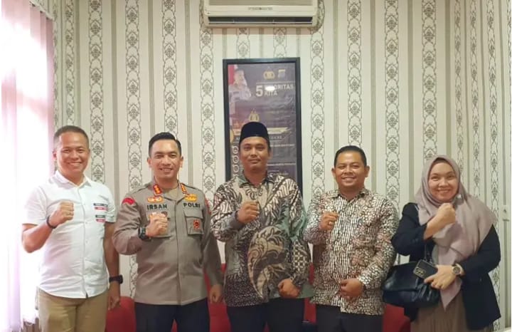 Kapolresta Deli Serdang Terima Kunjungan Komisioner Bawaslu Kabupaten Deli Serdang Yang Baru