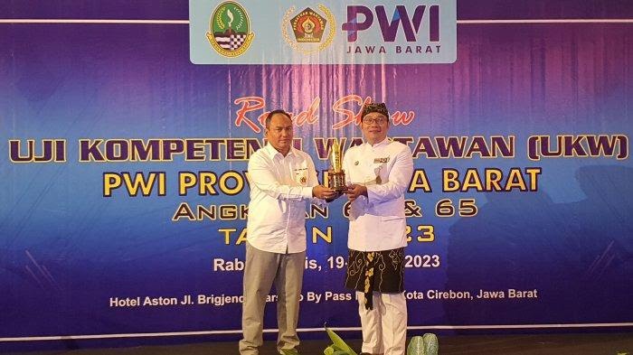 Kolaborasi Pemprov bersama PWI Jabar, Sukses Selenggarakan UKW di 8 Daerah