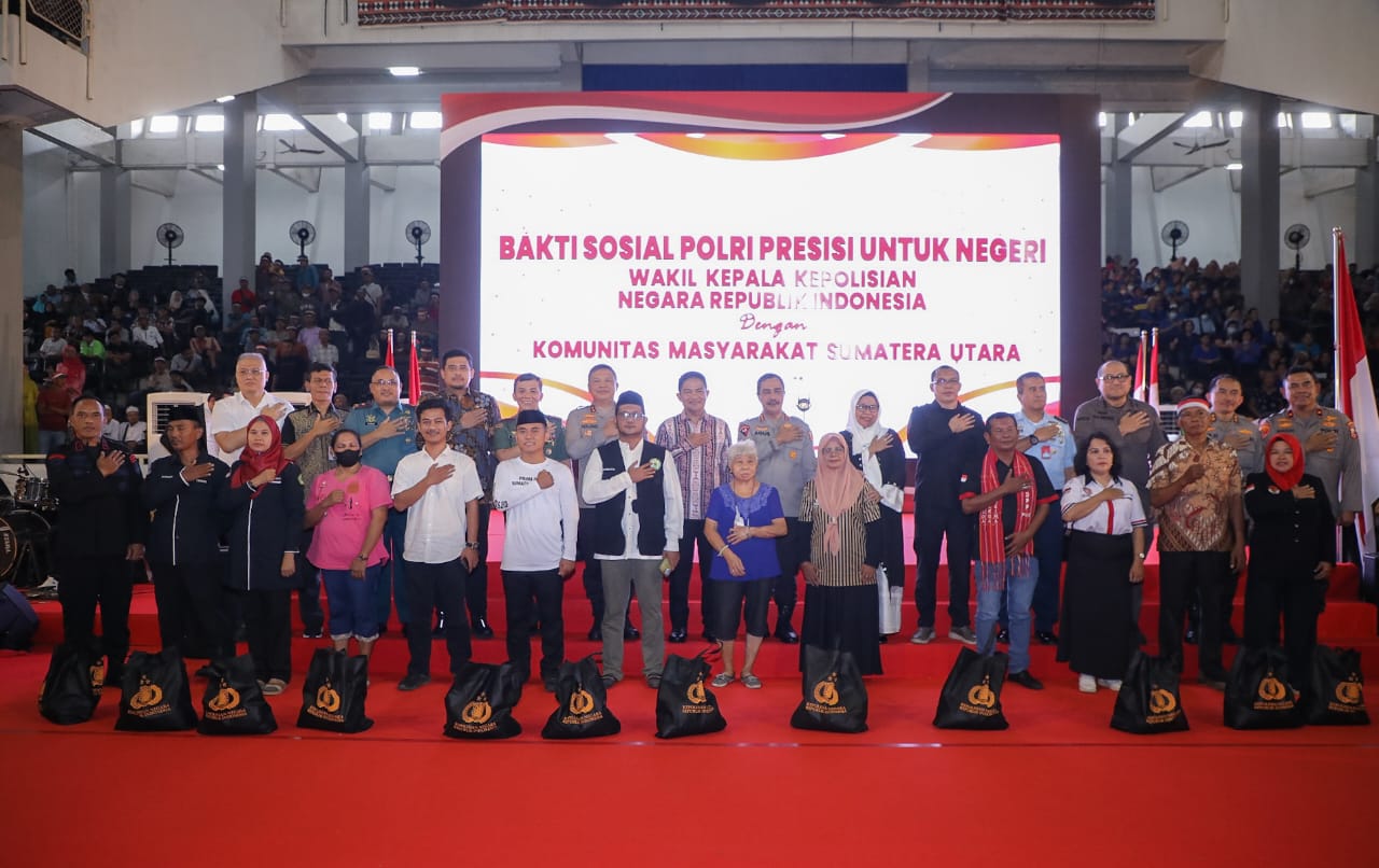 Wakapolri Dan Kapolda Sumut Gelar Bakti Sosial 5.000 Paket Sembako