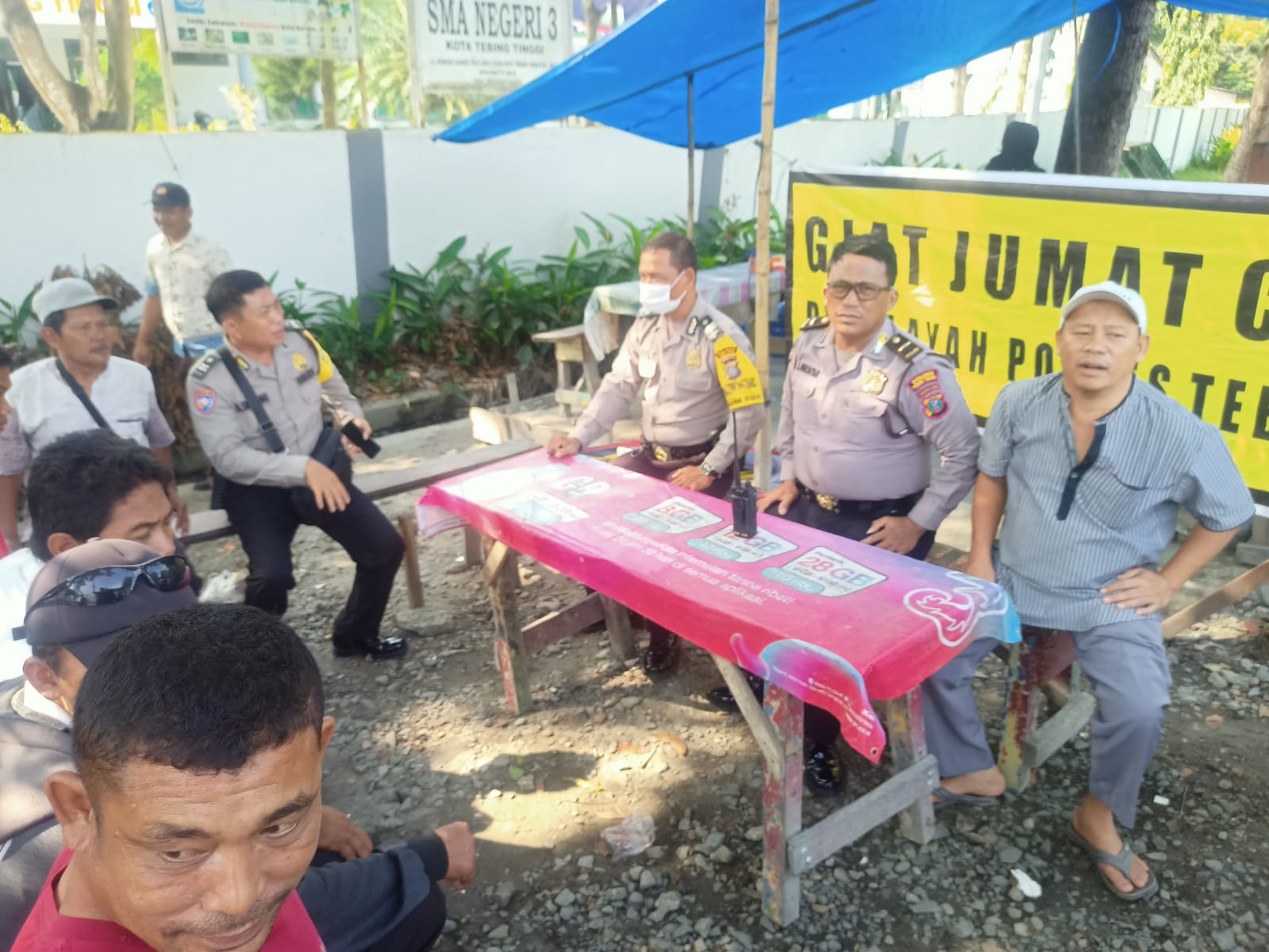 Wakapolsek Rambutan Ipda Benny Panjaitan Jumat Curhat Di Warung Pak Deni