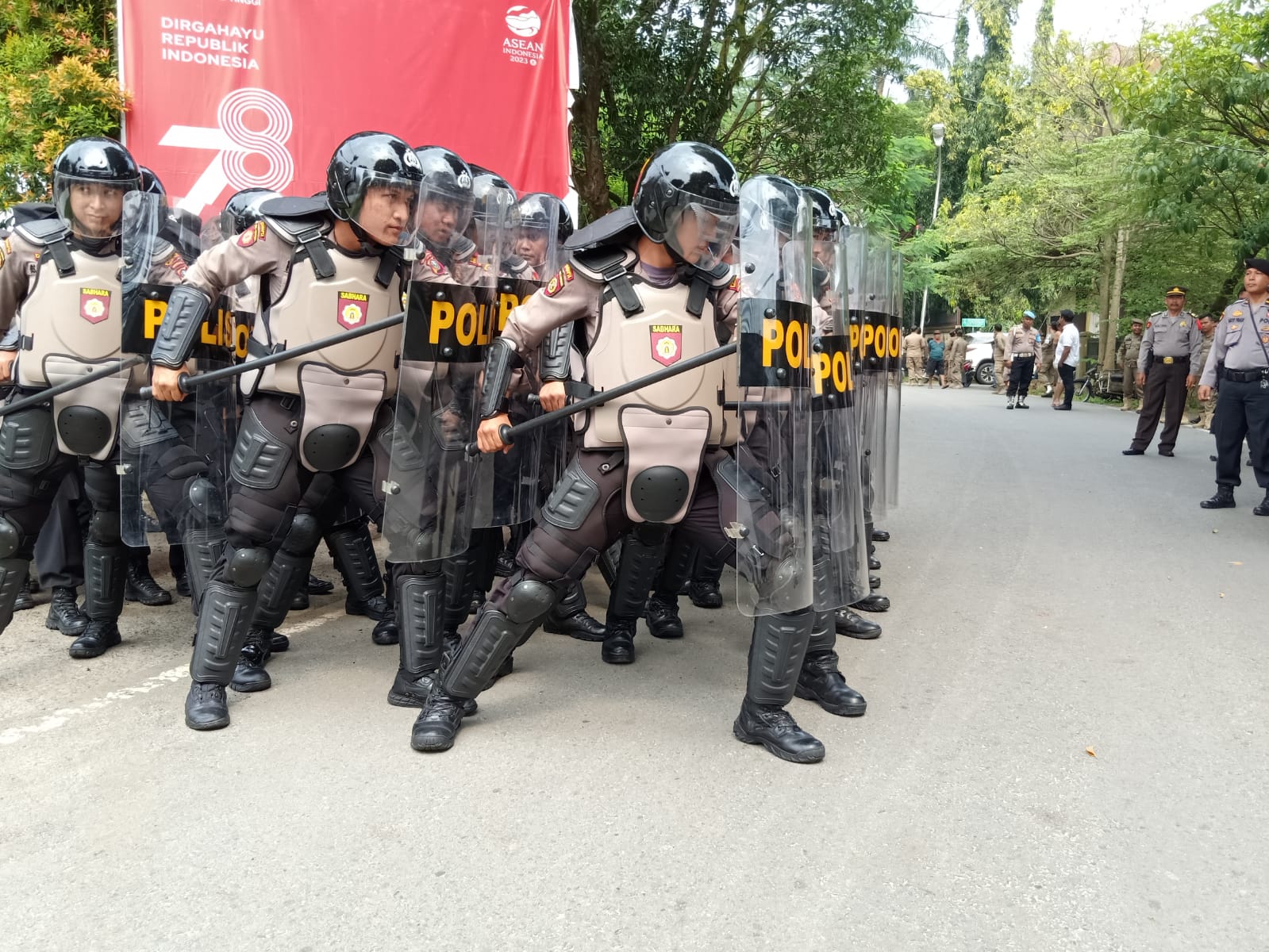 Wakapolres Tebing Tinggi Kompol A. Robert Sembiring, S.H, M.H Pimpin Gelaran Sispam Kota Jelang Pemilu 2024