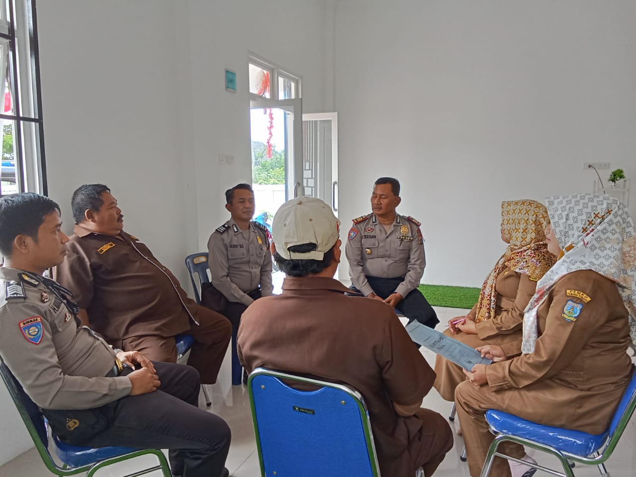 Cooling System, Kasat Binmas Polres Tebing Tinggi Sambang Ke Kantor Lurah Satria