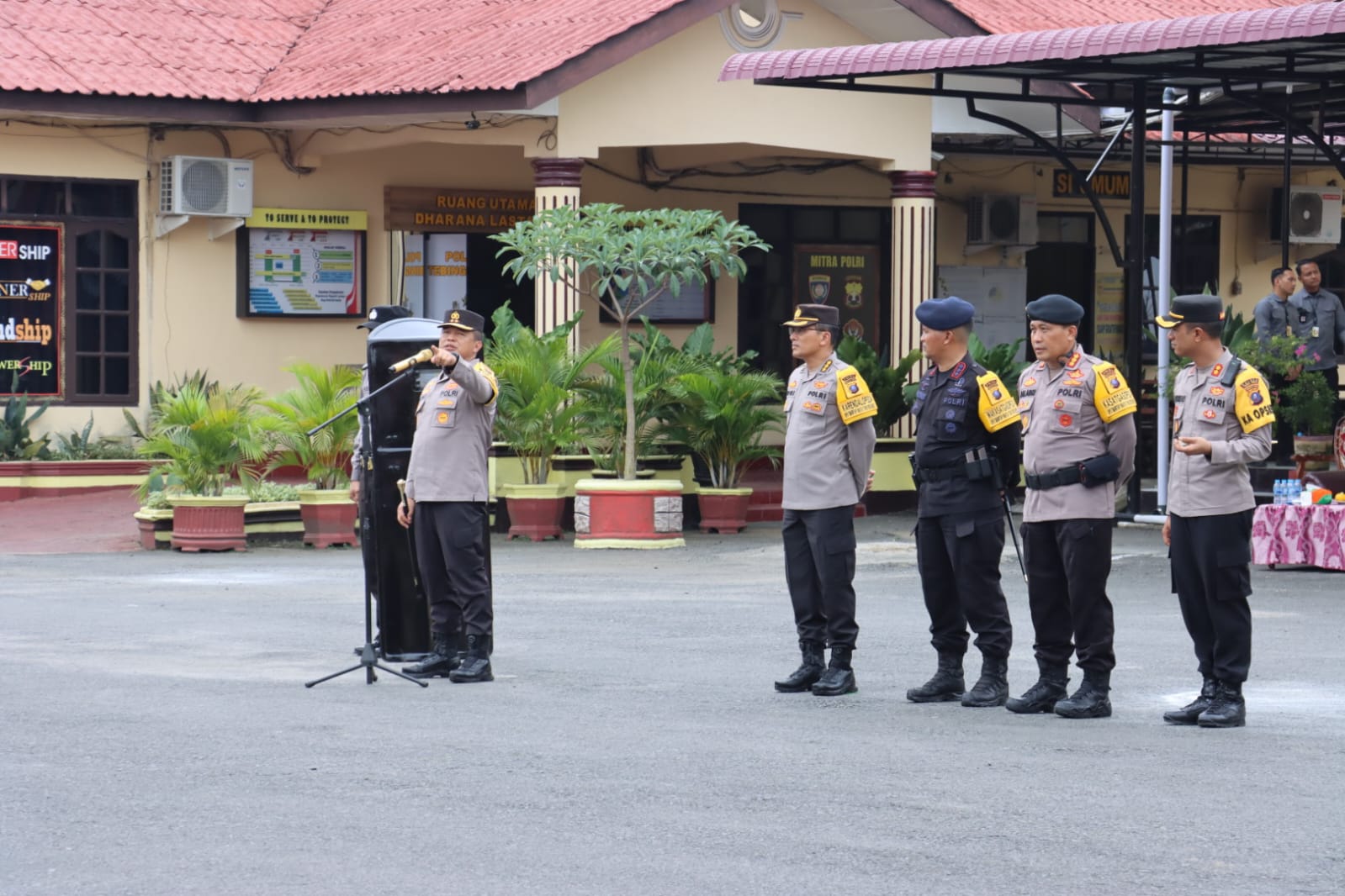 Kapolda Sumut Cek Kesiapan OPS Mantap Brata Toba Polres Tebing Tinggi