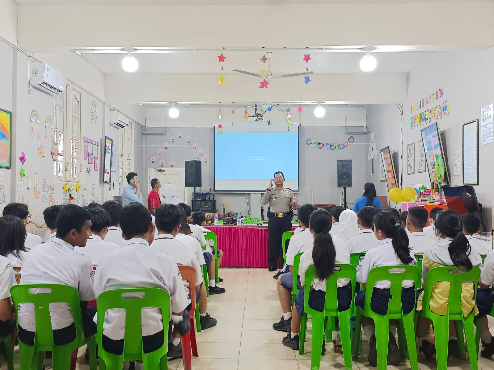 Sat Binmas Polres Tebing Tinggi Berikan Himbauan Melalui Police Goes To School