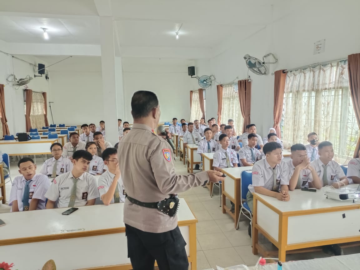 Sat Binmas Polres Tebing Tinggi Sosialisasi Terhadap Pemilih Pemula