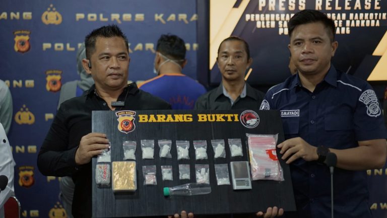 Nyambi Edarkan Narkoba, IRT di Karawang Diringkus Polisi