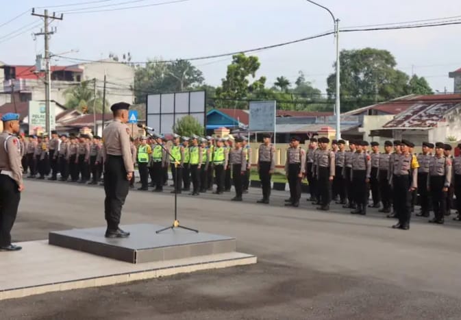 Lepas Siswa Latja Diktukba Polri TA 2023 Di Mapolresta Deli Serdang Kembali Ke SPN Sumut Polda