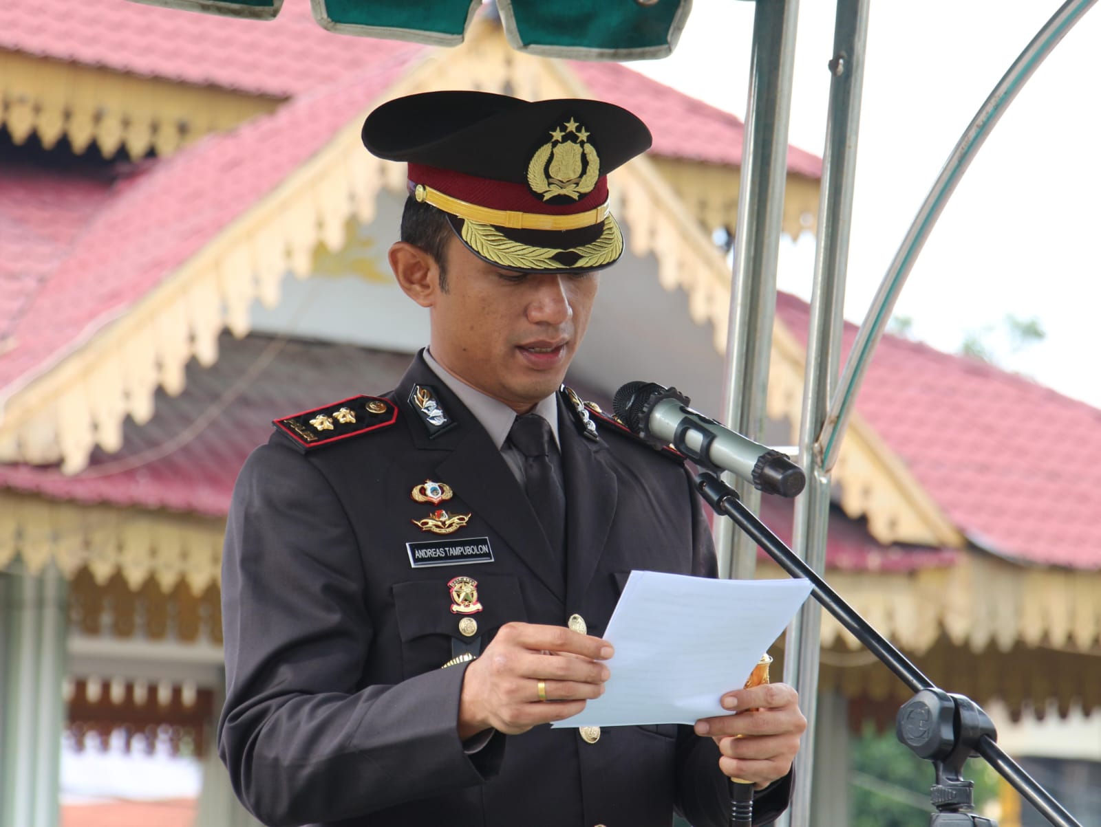 Kapolres Tebing Tinggi Pimpin Upacara Peringatan 13 Desember di Lapangan Merdeka