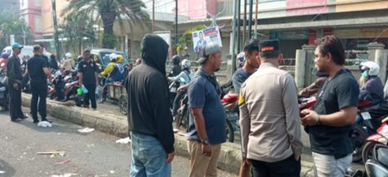 Dua Kelompok Preman di Pasar Baru Bekasi Bentrok, 1 orang Meregang Nyawa