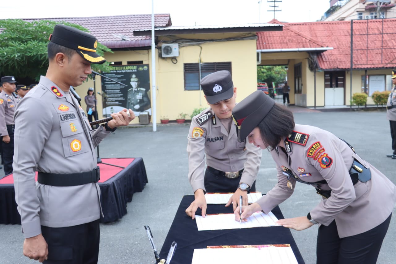 Kapolres Tebing Tinggi Pimpin Sertijab Pejabat Utama