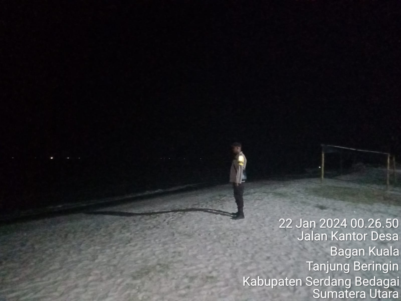 Polsek Tanjung Beringin Patroli Di Pesisir Pantai Merdeka