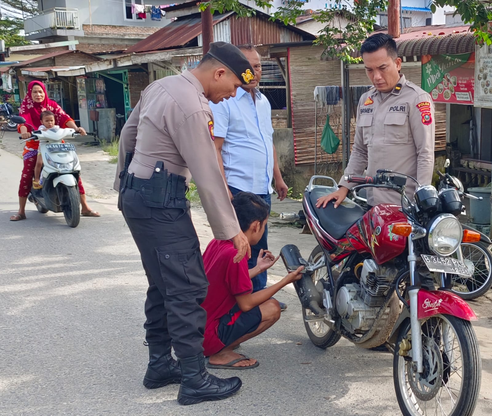 Polsek Kotarih Razia Knalpot Brong