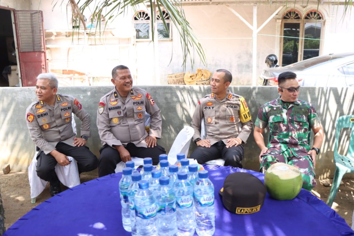 Kapolres Sergai Dampingi Tim Asistensi Mabes Polri Pantau Pemungutan Suara