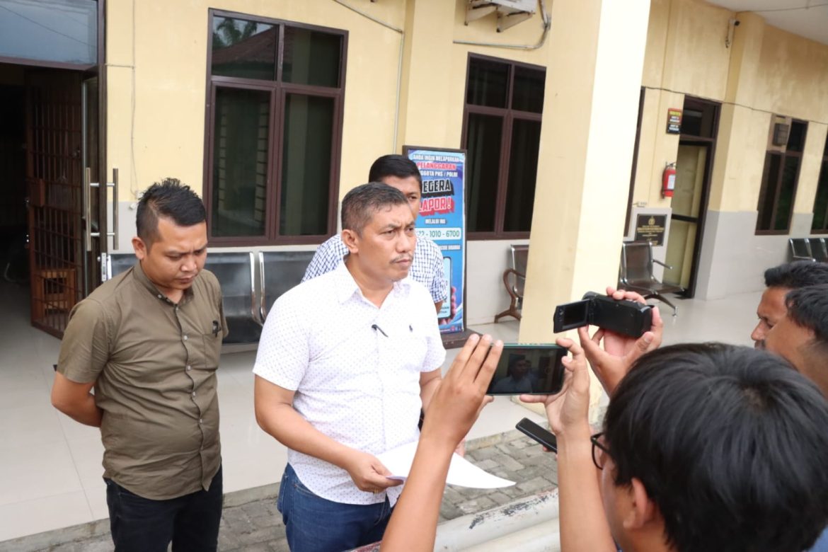 Satreskrim Polres Sergai Amankan 3 Truk Pengangkut Pasir Galian Di Bantaran Sungai Ular