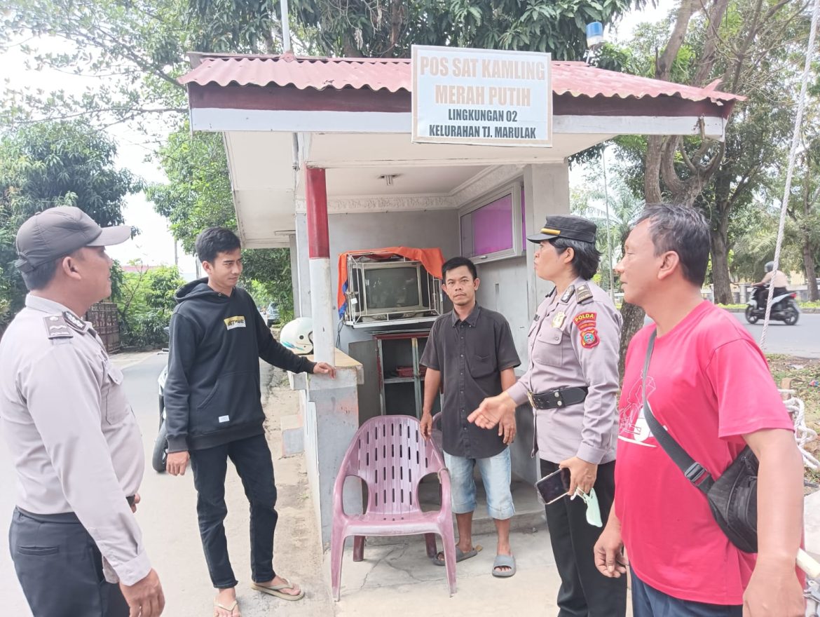 Sambang Pos Satkamling, Sat Binmas Polres Tebing Tinggi Berikan Arahan