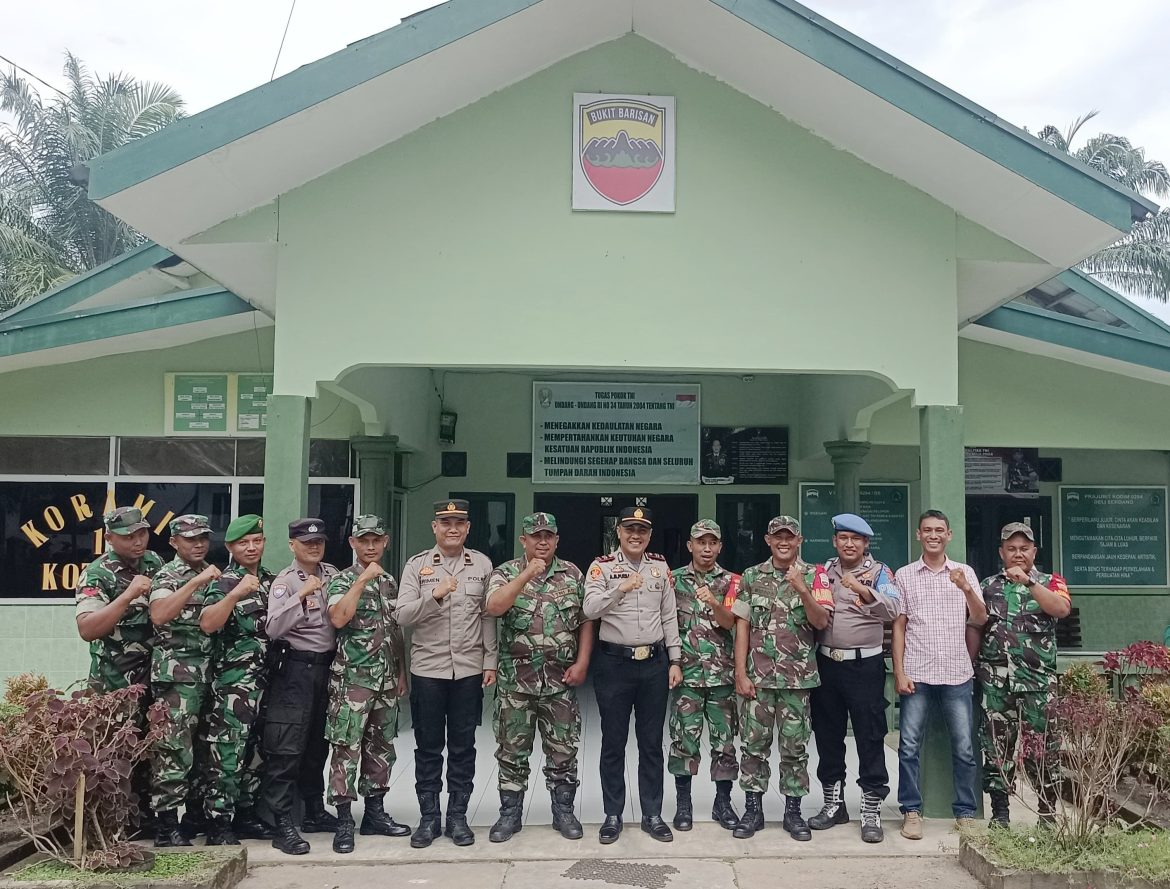 Sinergitas TNI-Polri Bersama Masyarakat Pastikan Stabilitas Dan Keamanan Negara