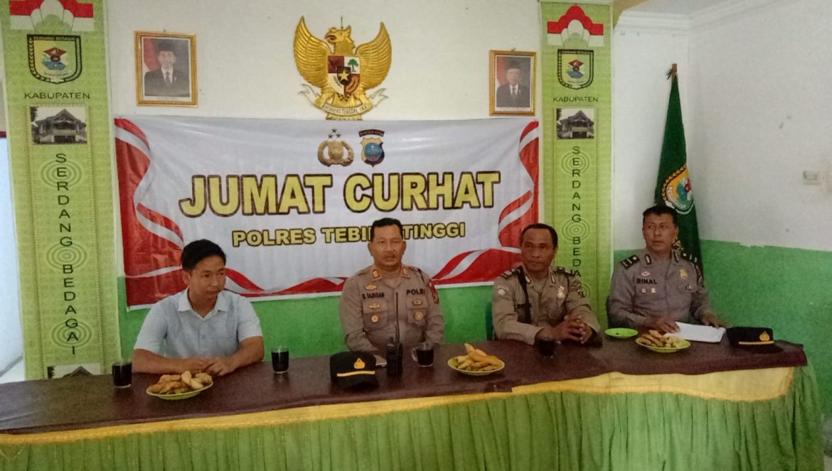 Polres Tebing Tinggi dan Polsek Sipispis Laksanakan Jumat Curhat di Desa Baja Dolok