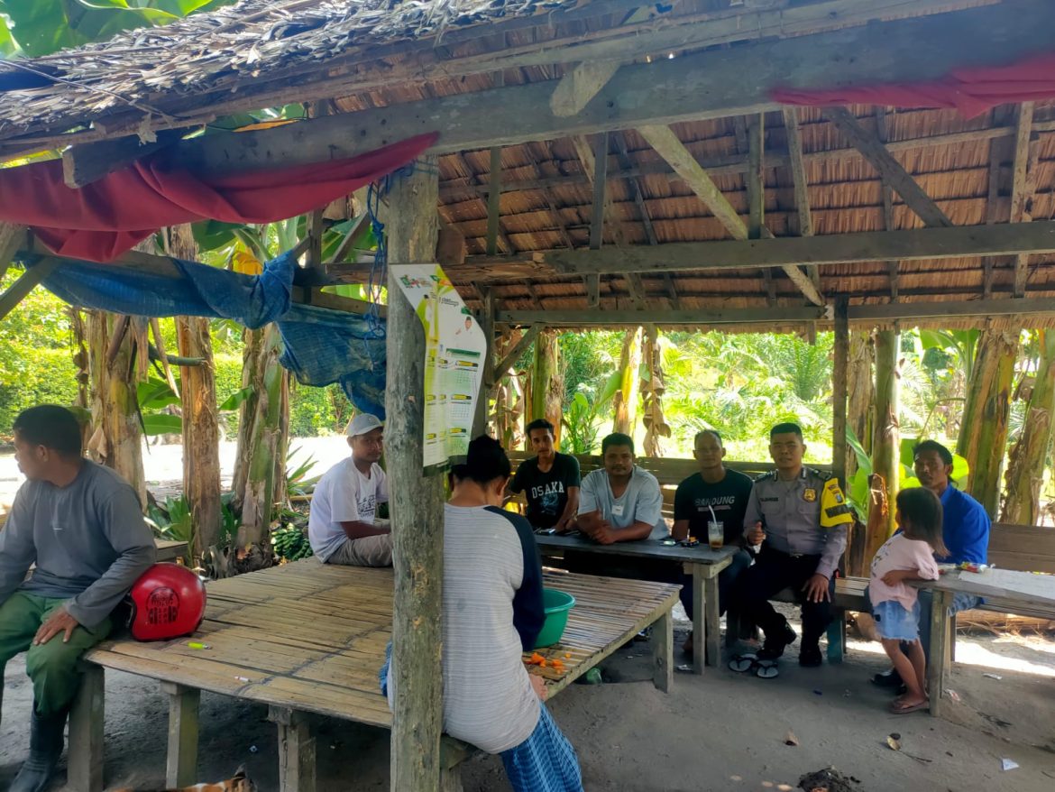 Bhabinkamtibmas Polsek Medang Deras Laksanakan Sambang Dan Cooling System