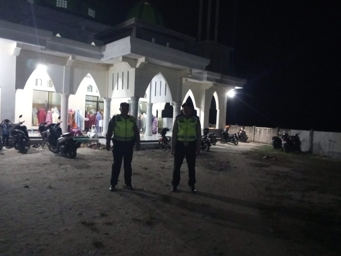 Polres Tebing Tinggi Laksanakan Pengamanan Sholat Tarawih