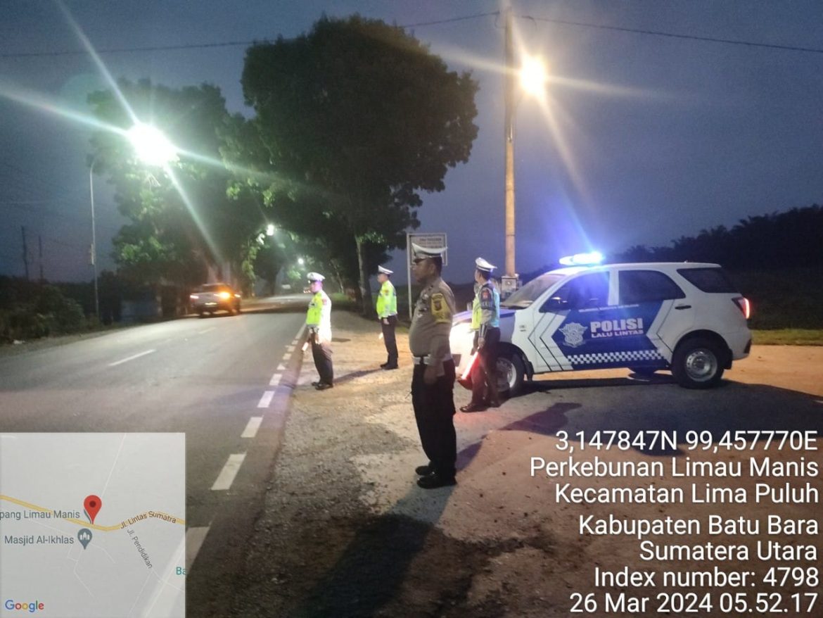 Kasat Lantas Polres Batubara AKP Hotlan W. Siahaan, S.H Pimpin Patroli Asmara Subuh