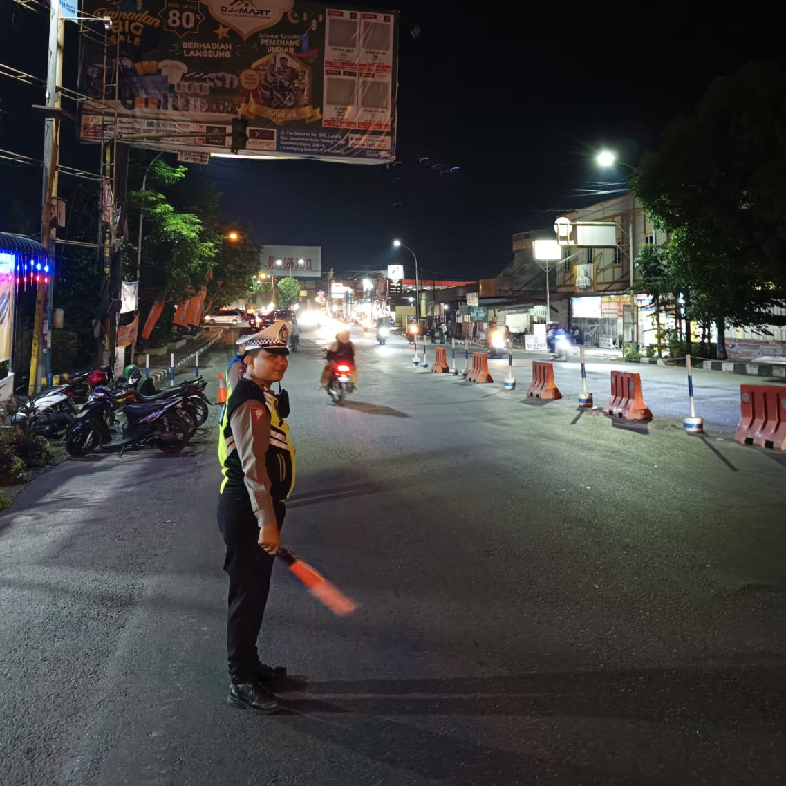 Polres Tebing Tinggi Pantau Arus Lalin Dan Volume Kendaraan Selama Lebaran