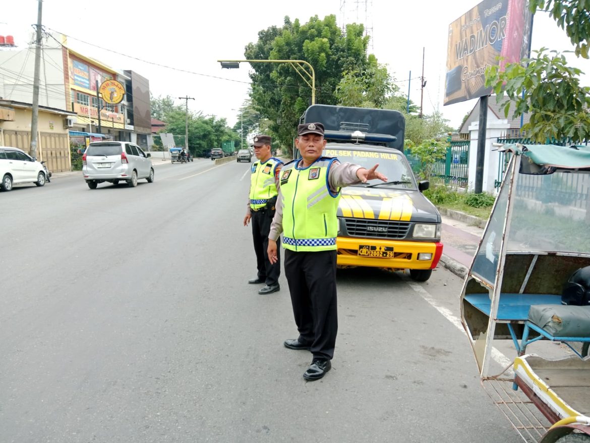 Polsek Padang Hilir Laksanakan Patroli Dialogis, Cegah Kriminalitas Dan Cek SPBU