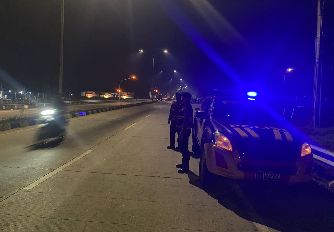 Patroli Blue Light Sat Samapta Poles Batu Bara Antisipasi Kejahatan Jalanan