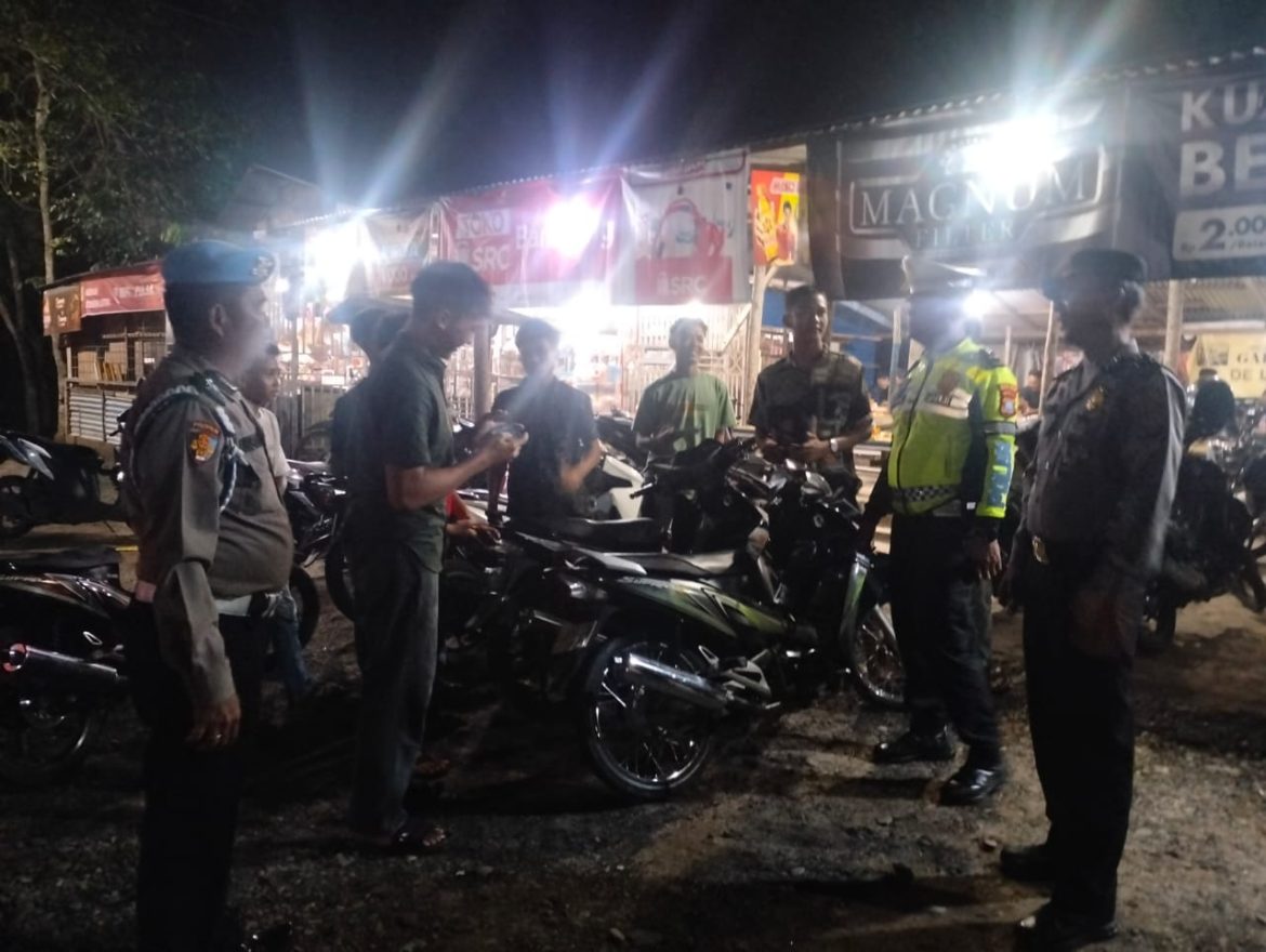 Persempit Ruang Gerak Kejahatan, Polsek Indrapura Gelar Patroli Malam Hari