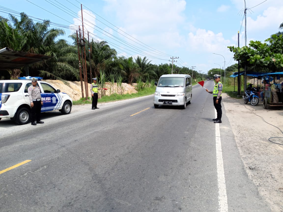 Sat Lantas Polres Batu Bara Gelar Patroli Kibas Bendera