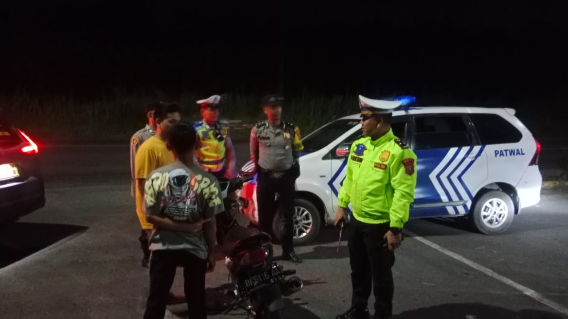 Sat Lantas Polres Batu Bara Patroli Balap Liar Dan Razia Knalpot