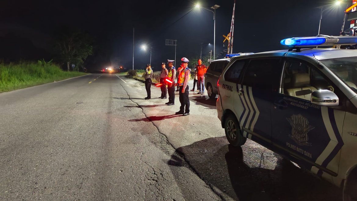 Perketat Kondusifitas Kamtibmas, Polsek Indrapura Laksanakan Patroli Malam Hari