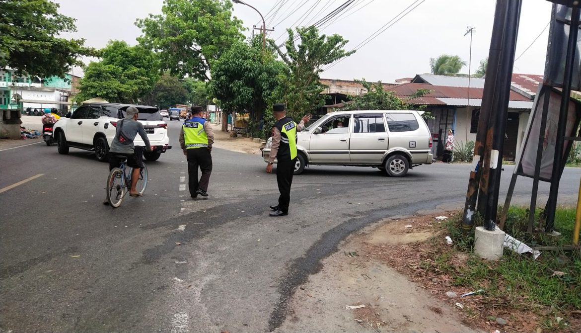 Antisipasi Kemacetan Dan Beri Rasa Aman, Polsek Padang Hulu Patroli Dialogis