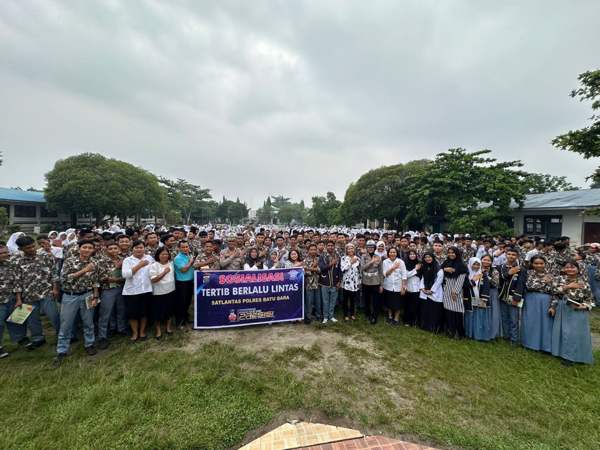 Sat Lantas Polres Batu Bara Sosialisasi Tertib Berlalulintas Melalui Police Goes To School